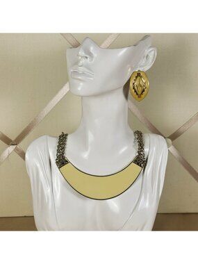 Vintage Y2K Chunky Gold Tone Rhinestone Enamel Bib Necklace Earring Set B50